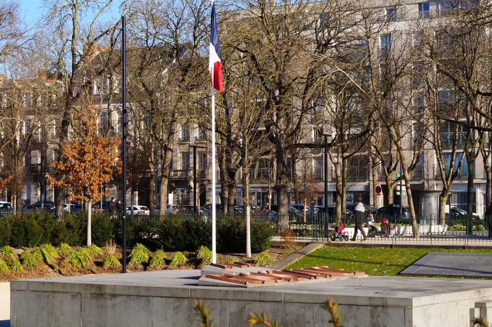 Monument aux Martyrs Promenades de Reims