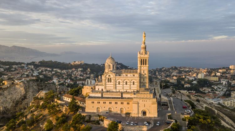 Notre Dame de la Garde Marseille hauteurs