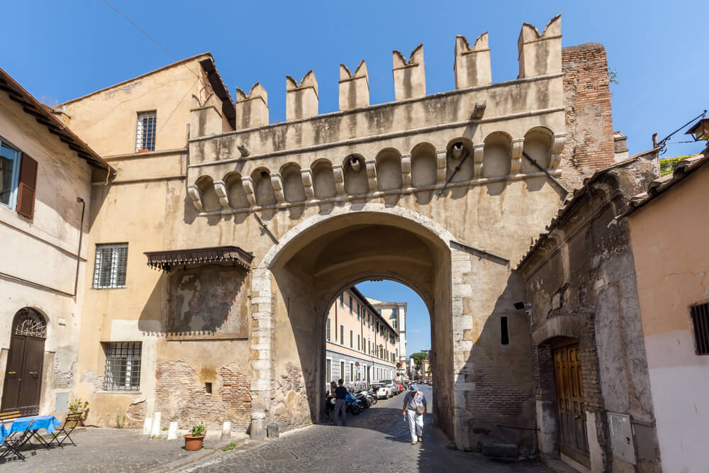 Porte de Settimiana Rome