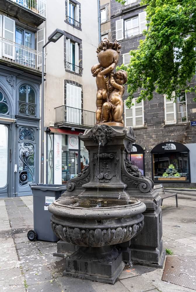 Clermont Ferrand Place Royale