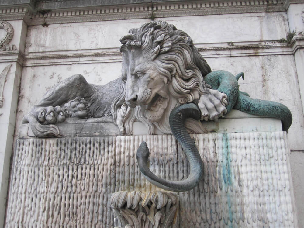 Fontaine du Lion et du Serpent Grenoble