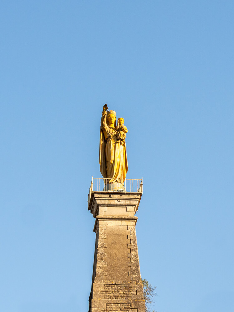 Statue Notre Dame des Dunes Poitiers