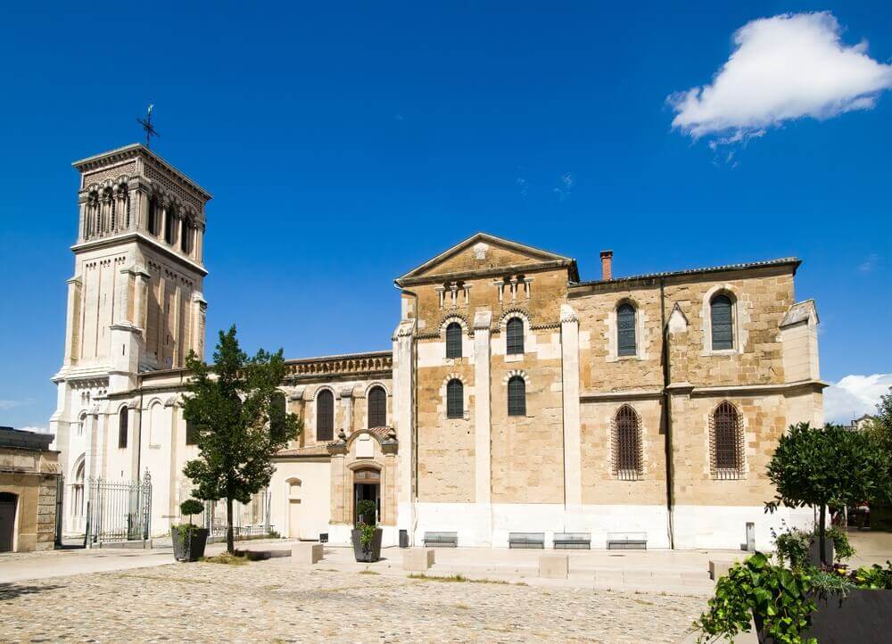 Cathedrale Saint Apollinairet Valence