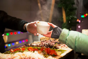 Photo,Of,The,Cook,Pours,The,Broth,Into,The,Cups.