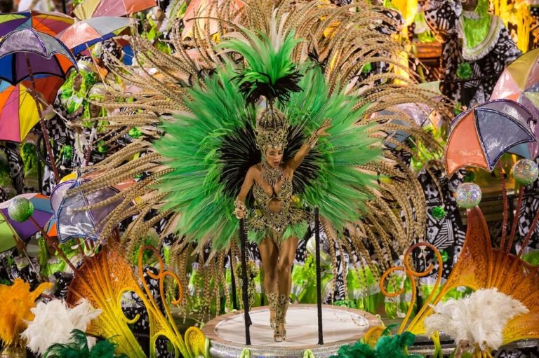 danseuse samba carnaval rio