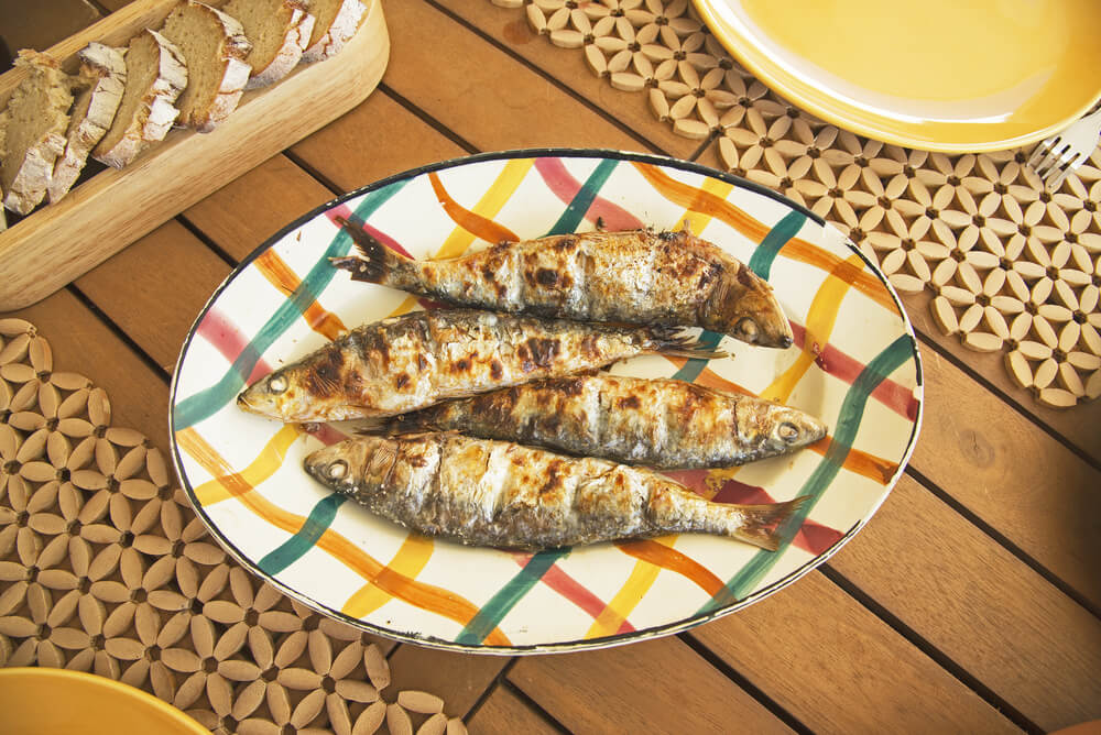 specialites lisbonne sardinhas assadas sardines grillees