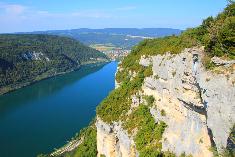 Lake,Nantua,Is,A,Lake,In,The,Jura,Mountains