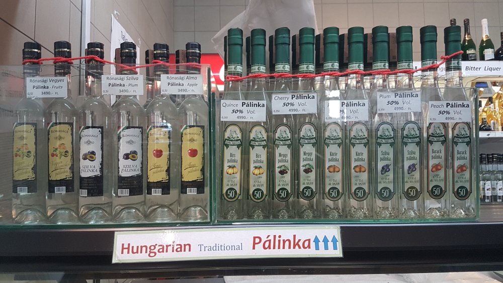 Budapest,hungary september14,,2017:,Pálinka,Is,A,Traditional,Fruit,Brandy,In,Central