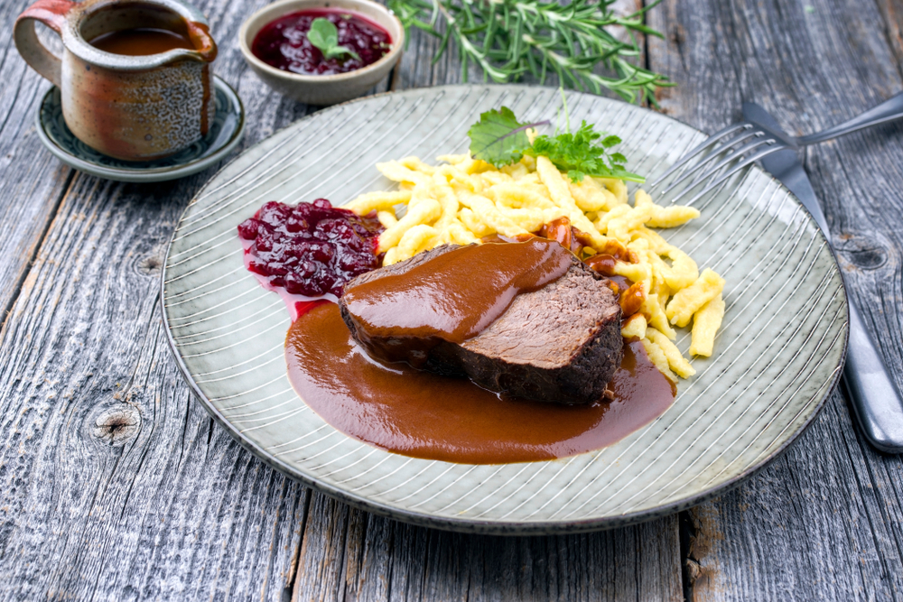 Traditional,Braised,Marinated,German,Sauerbraten,From,Beef,With,Spaetzle,And