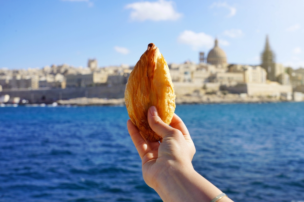 Traditional,Savoury,Pastry,Pastizzi,From,Malta,With,Valletta,Old,Town