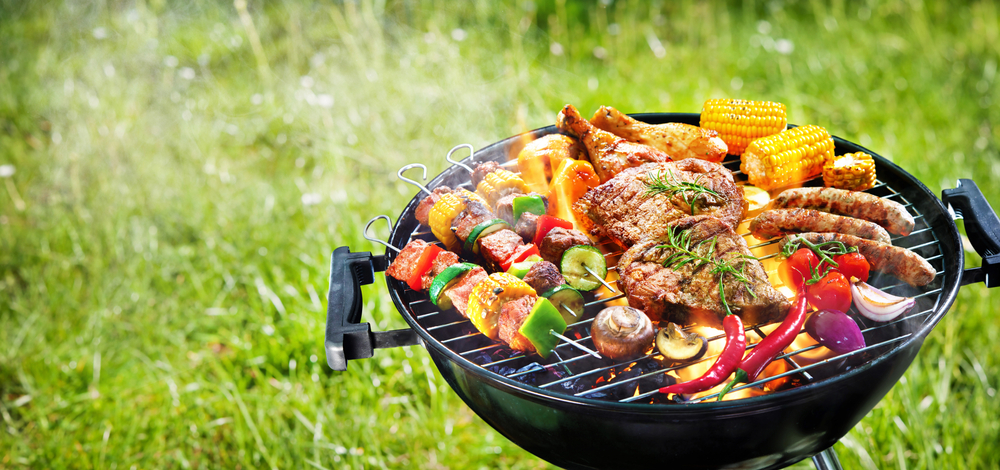 Assorted,Delicious,Grilled,Meat,With,Vegetables,On,Barbecue,Grill,With