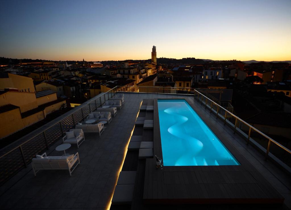 florence glance hotel