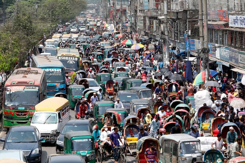 foule bangladesh