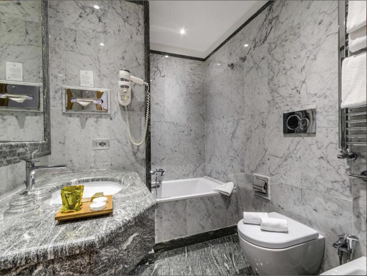 hotels rome giolli nazionale3