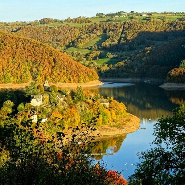 lac de sarrans