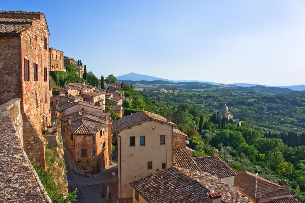 montepulciano village chianti