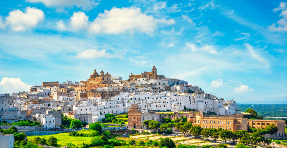 ostuni ville blanche