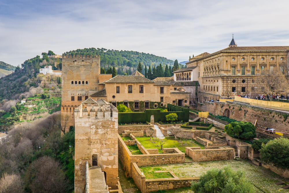 palais nasrides alhambra grenade