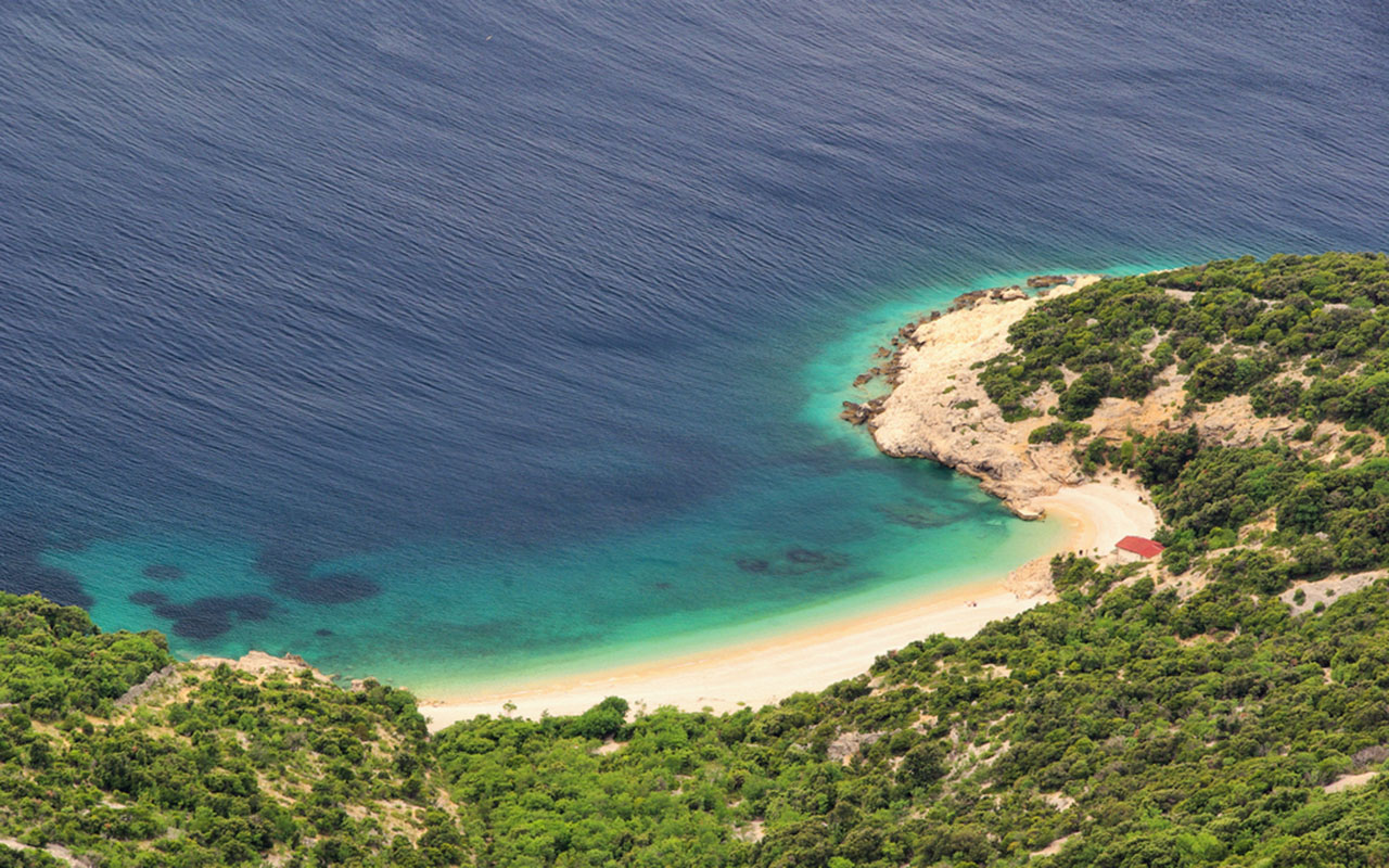 Lubenice,Beach