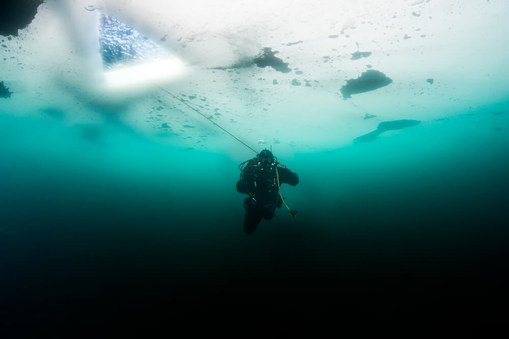 plongee sous la glace