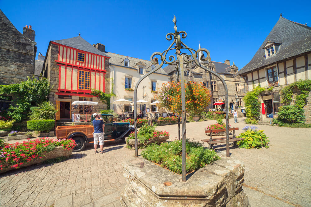 rochefort en terre village morbihan