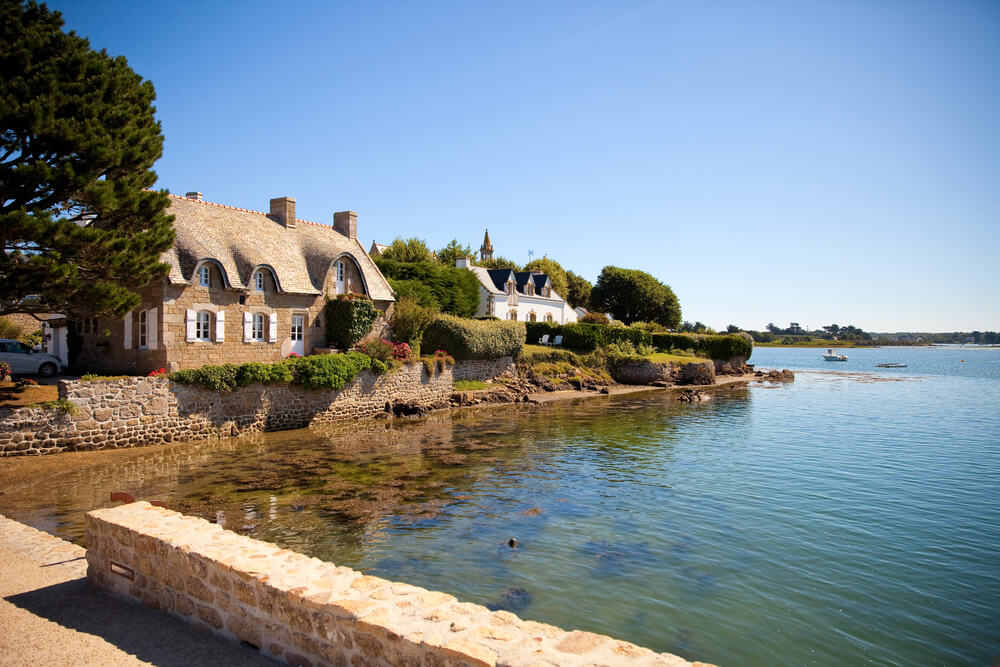 saint cado village morbihan