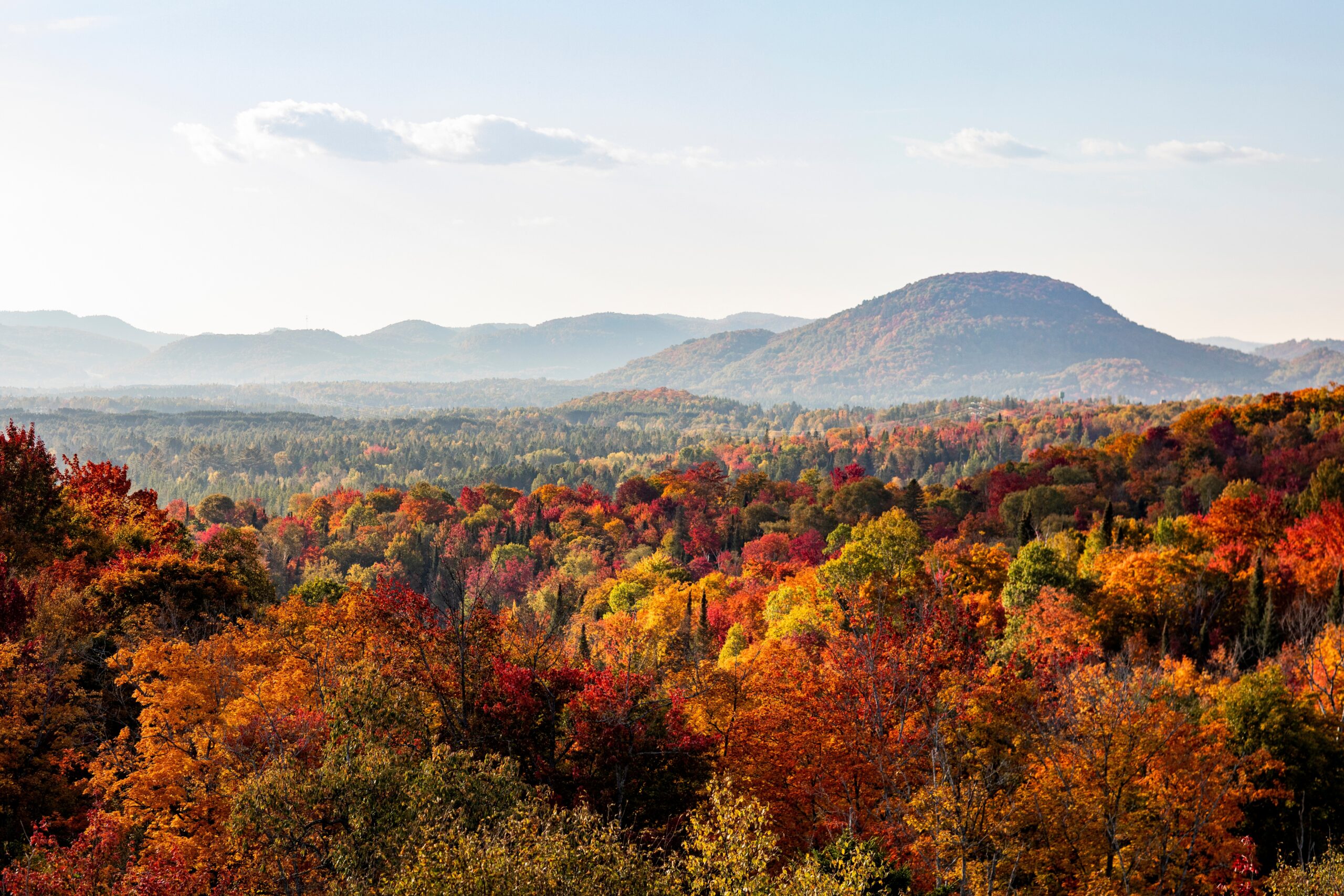 Aerial,View,Of,Mont,Tremblant,Landscape,On,The,Sentier,Des