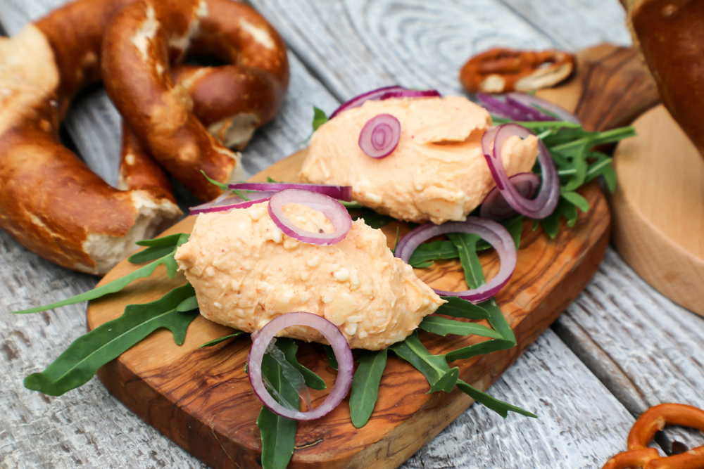 Traditional,Bavarian,Snack,With,Beer