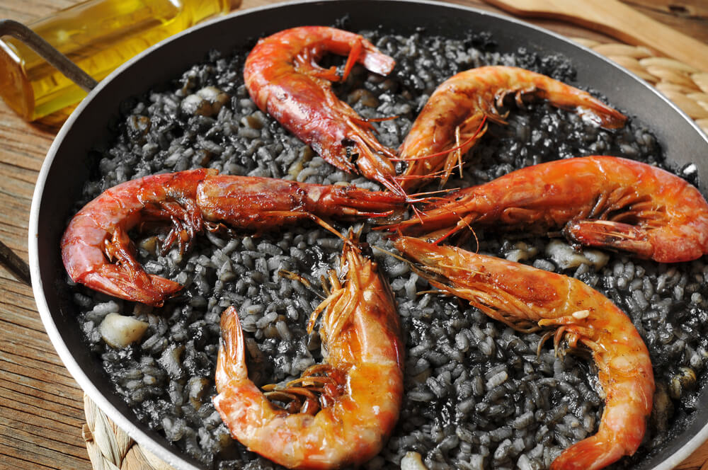 specialites barcelone arros negro paella noire paella encre seiche barcelone