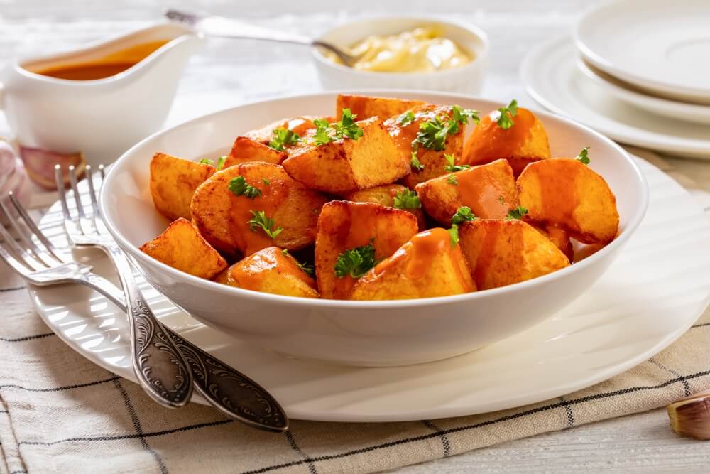 specialites barcelone patatas bravas