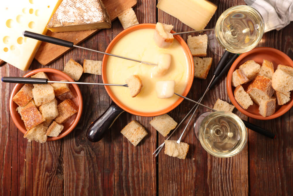 specialites chambery fondue savoyarde