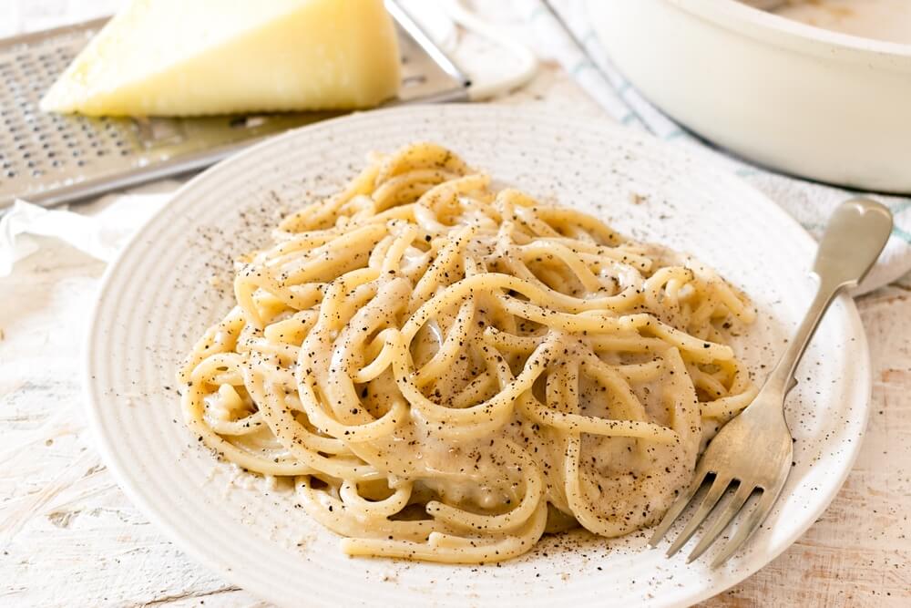 specialites rome cacio e pepe