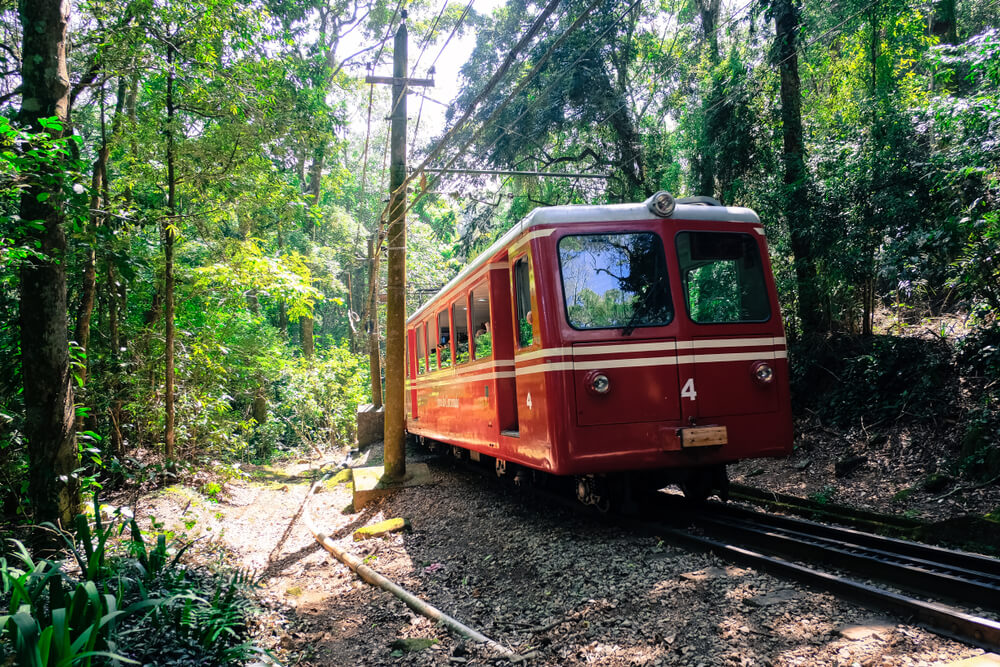 train a cremaillere parc tijuca corcovado