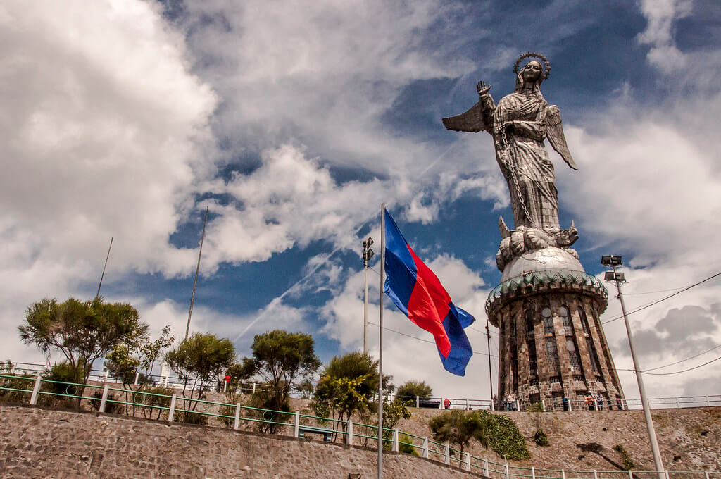 vierge quito