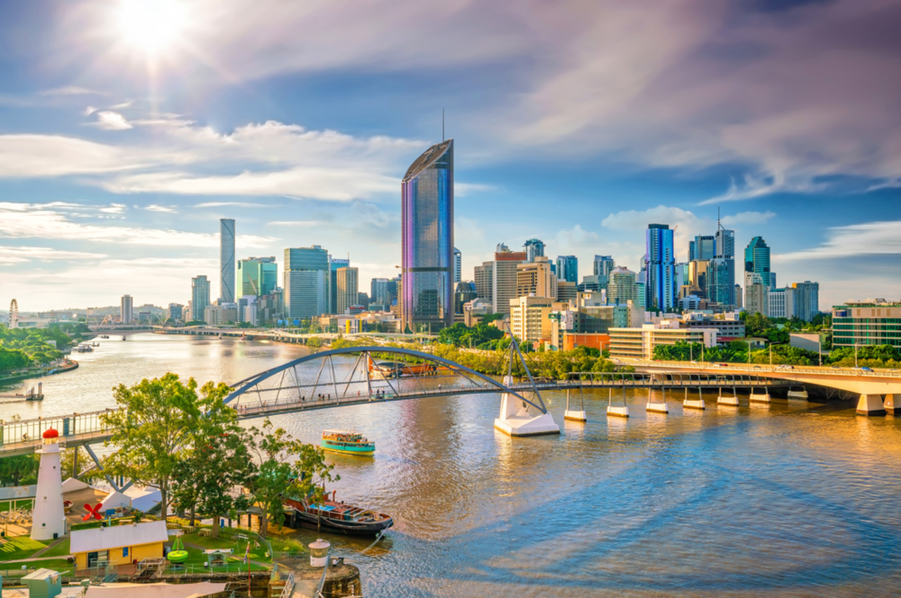 Brisbane,City,Skyline,And,Brisbane,River,At,Sunset,In,Australia