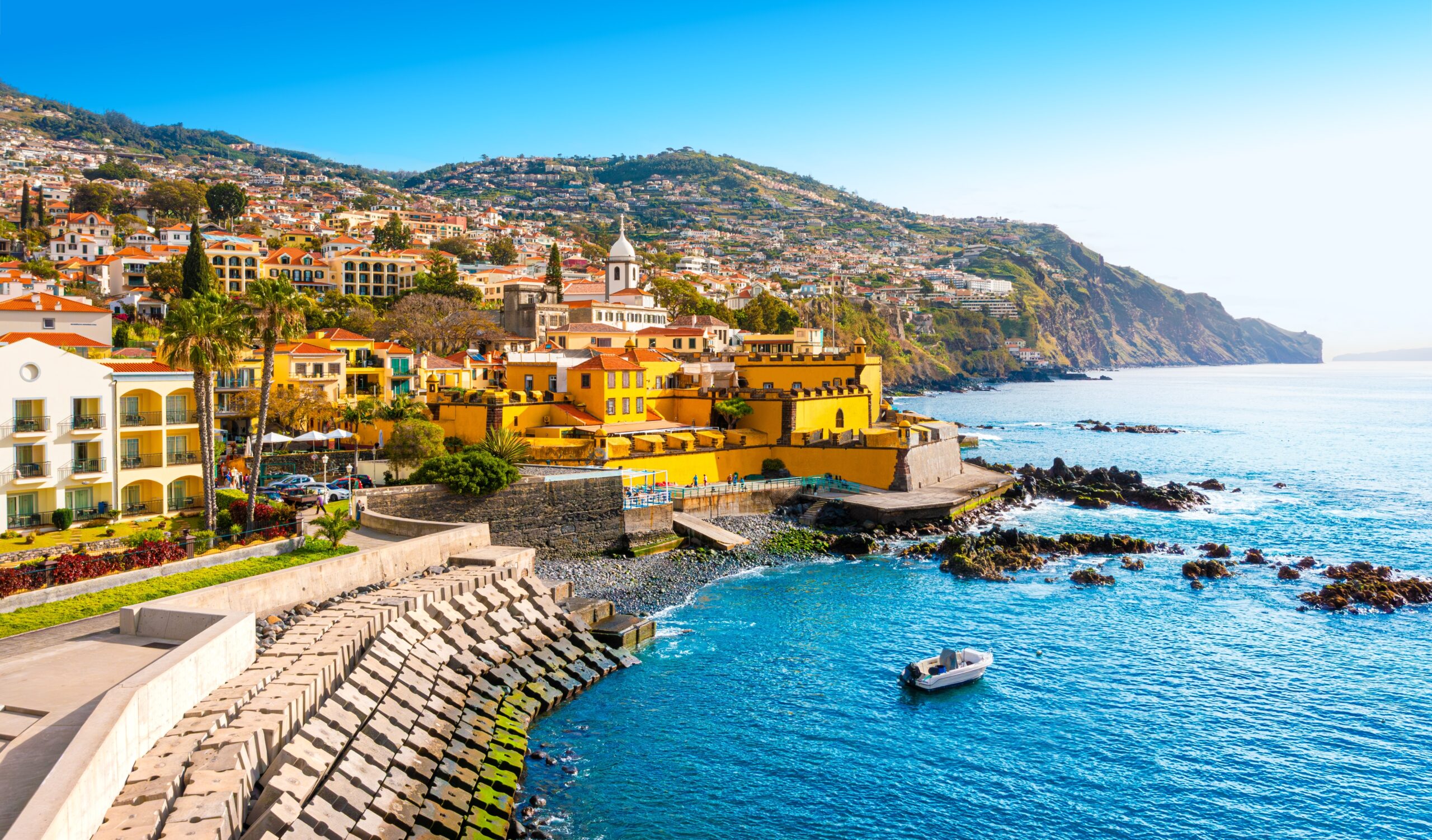 View,Of,Funchal,And,Fuerte,De,Madeira,In,The,Historical