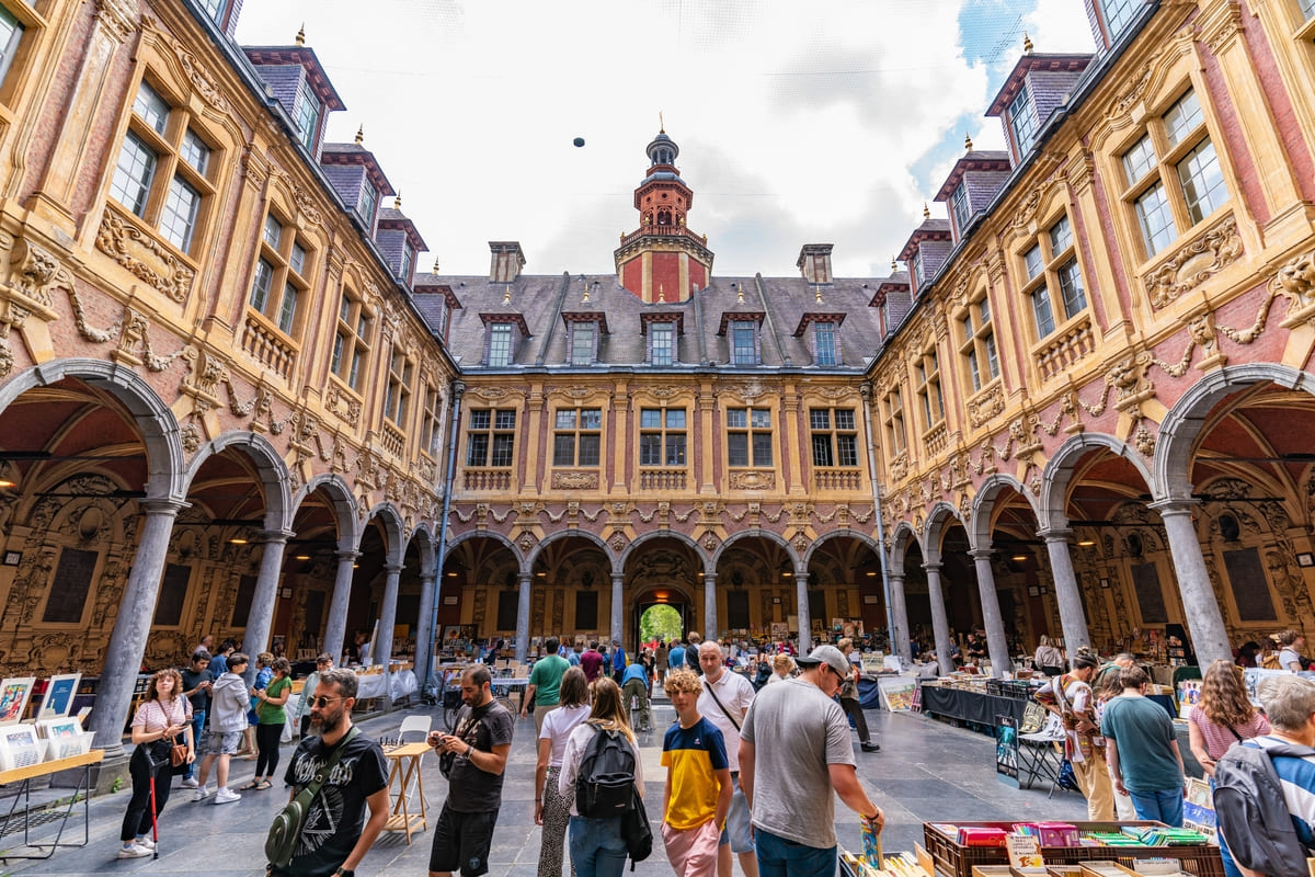 03 vieille bourse pic