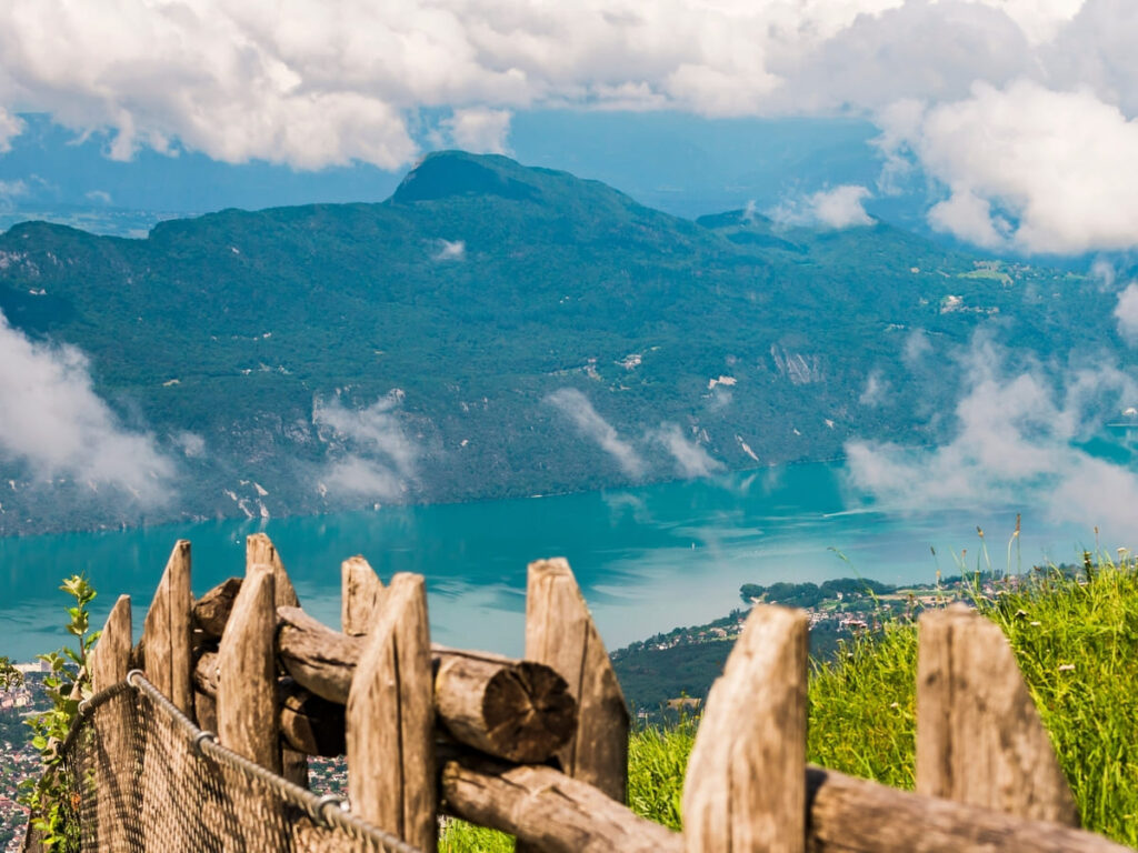 shutterstock 2506585571