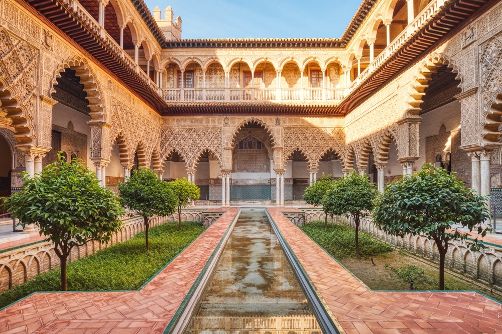 Courtyard,In,The,Royal,Alcazar,Of,Seville,(real,Alcazar,De