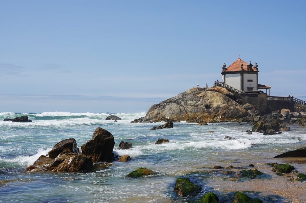 The,Chapel,Do,Senhor,Da,Pedra,,Arcozelo,,Not,Far,From