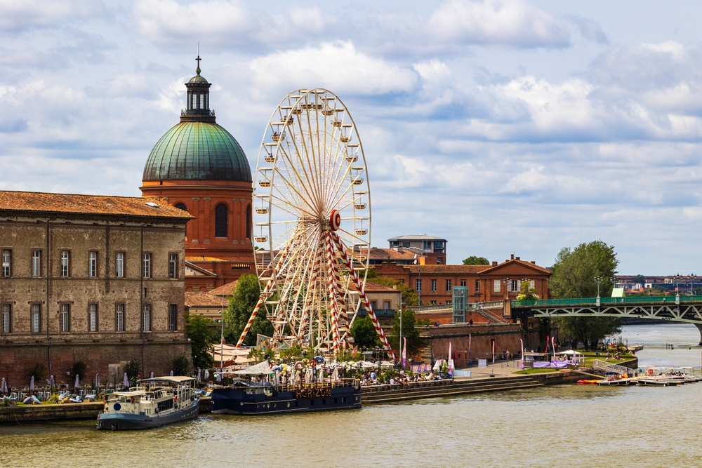Toulouse,,France, ,08,18,2024,:,Ferris,Wheel,Installed