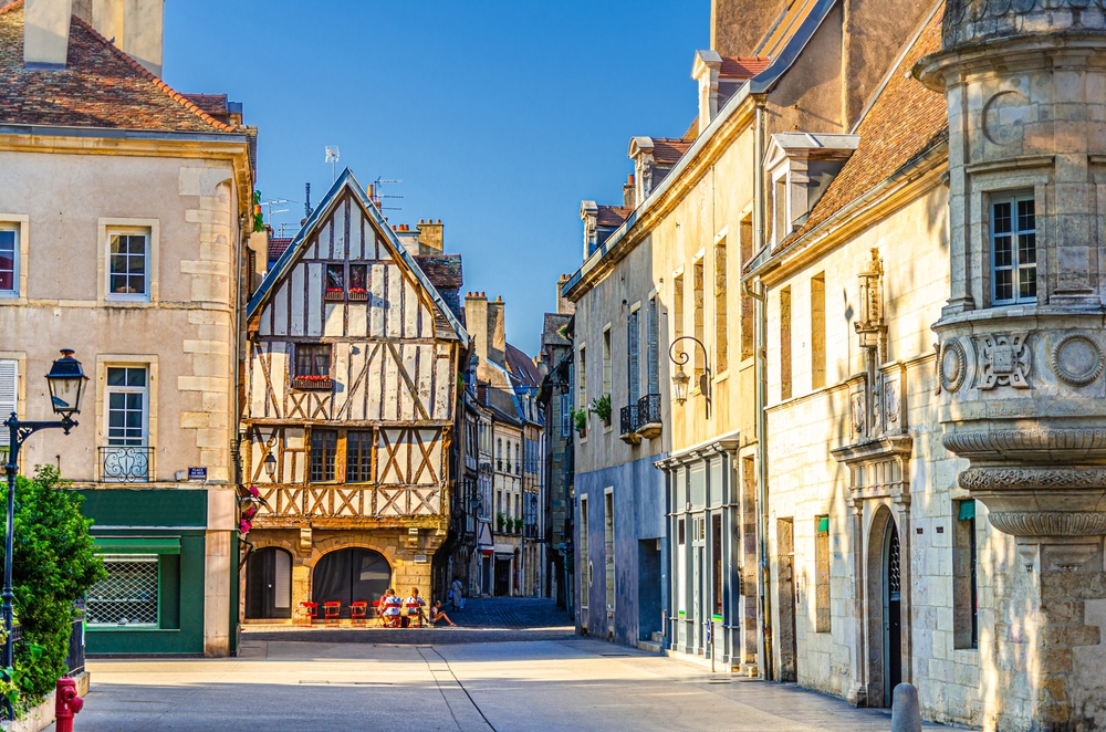 Dijon,Old,Town,,Medieval,Buildings,And,Traditional,Old,Houses,With