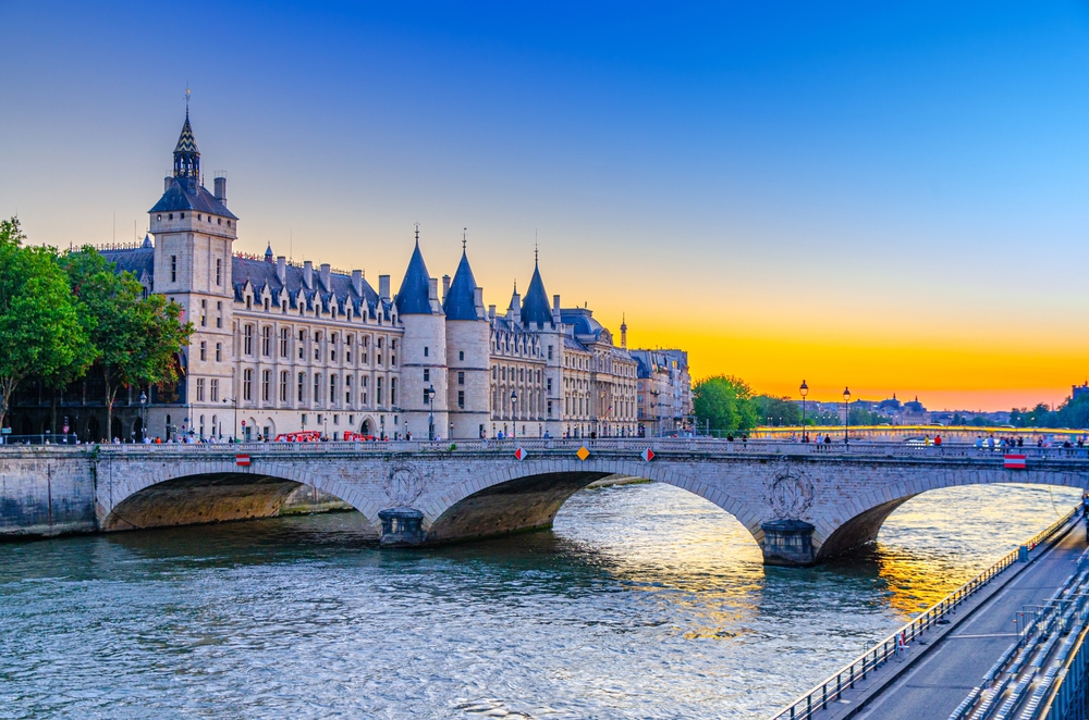 Seine-a-Paris