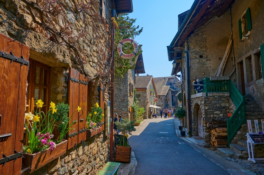 Village-rhone-Alpes