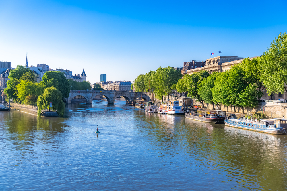 Paris,,View,Of,The,Pont neuf,And,The,Ile,De,La