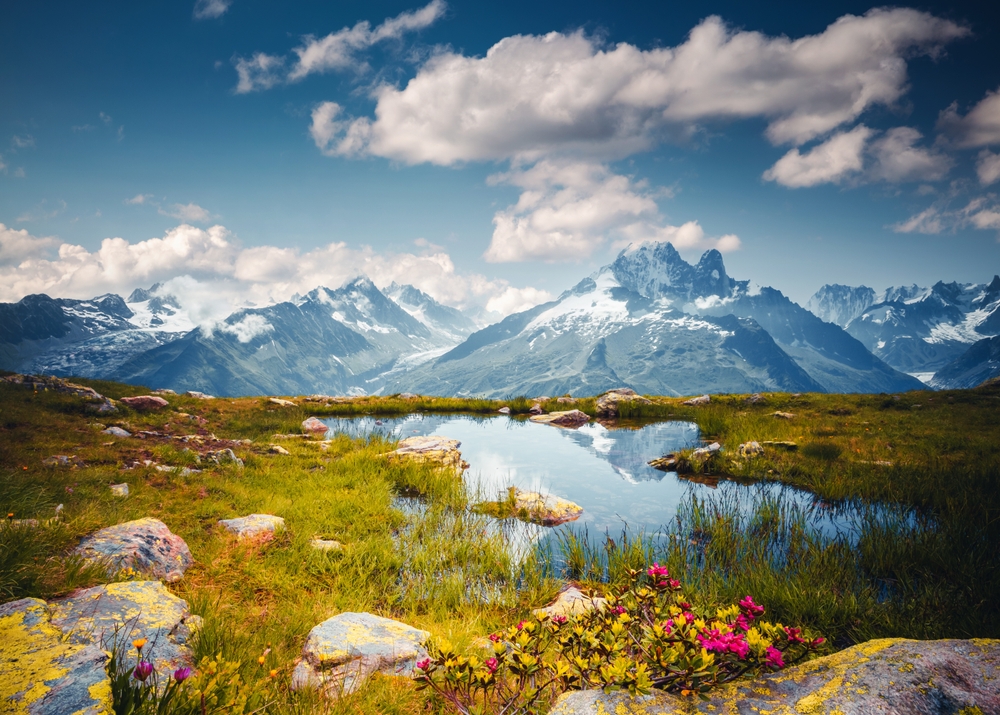 Spectacular,View,Of,The,High altitude,Lake,Lac,Blanc,,Surrounded,By