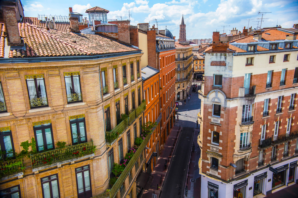 Toulouse,,France, ,July,2018:,Tiled,Roofs,Of,Old,Town