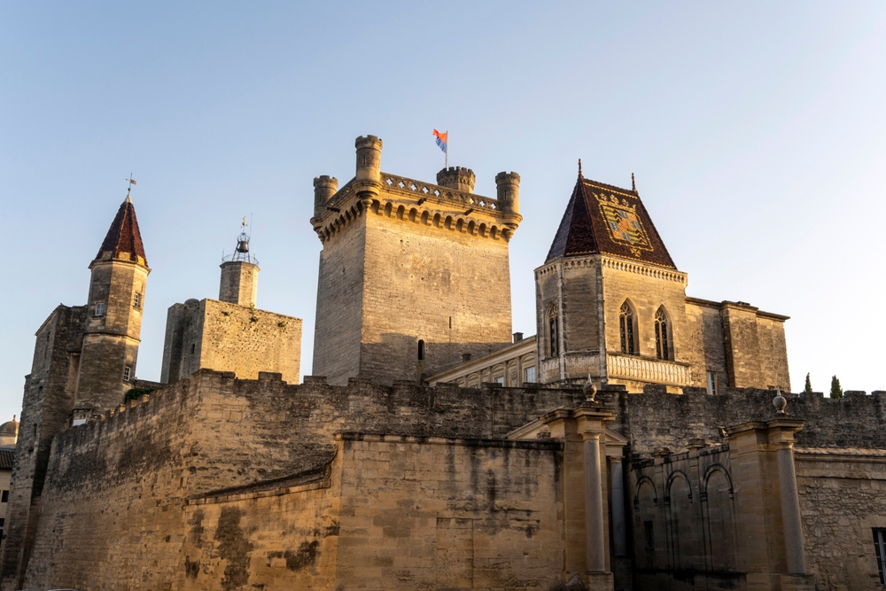 chateau-en-pierre-uzes