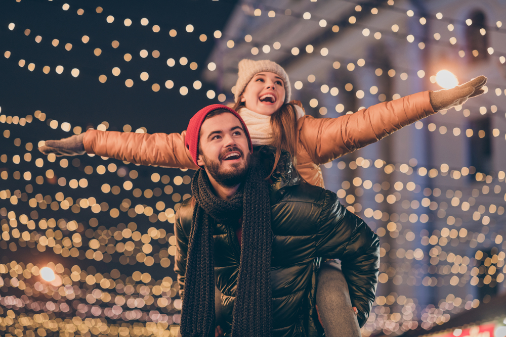 couple-en-voyage-pendant-noel