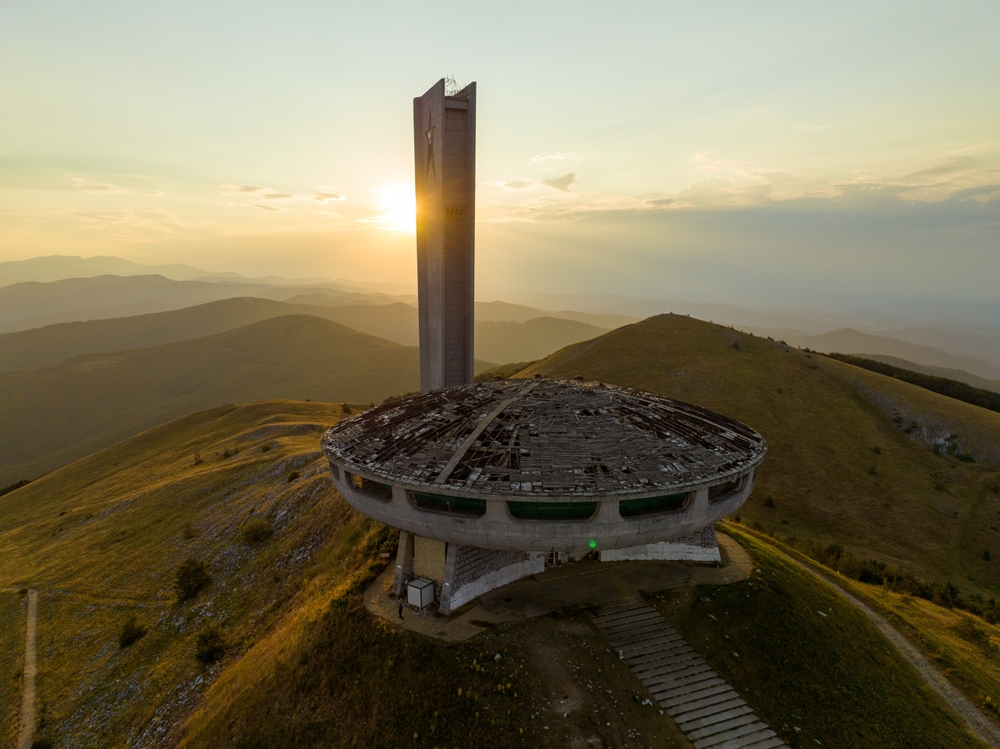 monument-abandonne-buzludzha